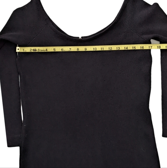 St John Knee Length Santana Knit Black Dress Size 8 - Picture 10 of 13